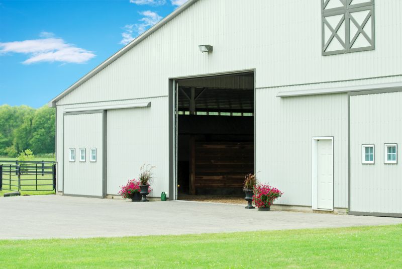 Metal Barn Construction in Conroe, TX